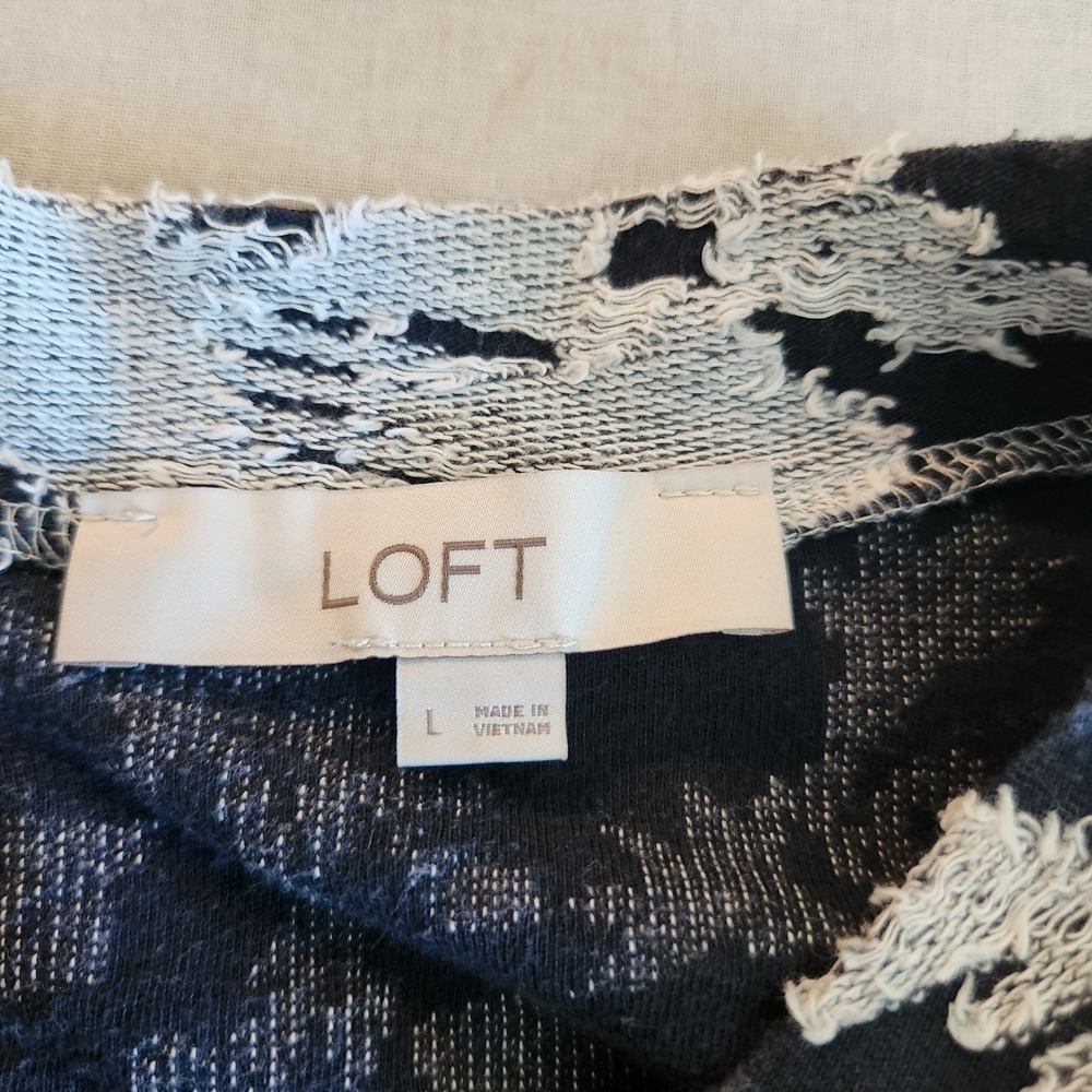 Loft Navy Blue Gray Textured Jacquard Long Sleeve Boat Neck Top Large - Picture 3 of 7